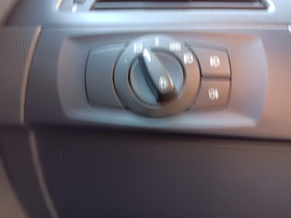 3  BMW 3 (E90) Imagem-70