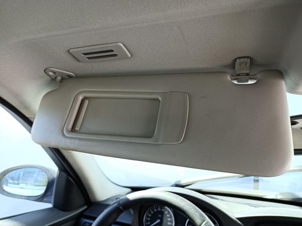 3  BMW 3 (E90) Imagem-79