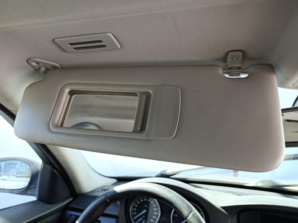 3  BMW 3 (E90) Imagem-80