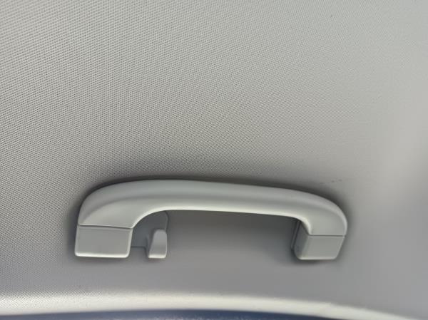 3  BMW 3 (E90) Imagem-84