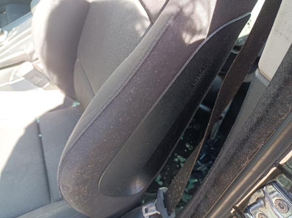 3  BMW 3 (E90) Imagem-101