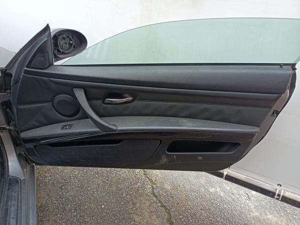 3 Coupé  BMW 3 Coupé (E92) Imagem-70