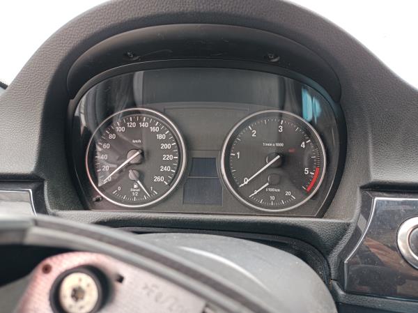 3 Coupé  BMW 3 Coupé (E92) Imagem-87