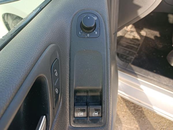 Golf VI  VOLKSWAGEN Golf VI (5K1) Imagem-46