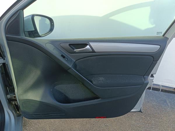 Golf VI  VOLKSWAGEN Golf VI (5K1) Imagem-50