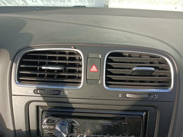 Golf VI  VOLKSWAGEN Golf VI (5K1) Imagem-56