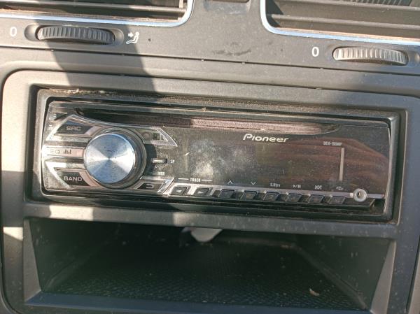 Golf VI  VOLKSWAGEN Golf VI (5K1) Imagem-60