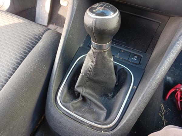 Golf VI  VOLKSWAGEN Golf VI (5K1) Imagem-64