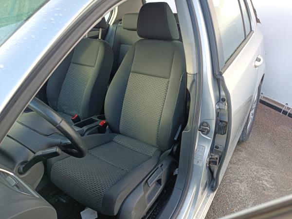 Golf VI  VOLKSWAGEN Golf VI (5K1) Imagem-96