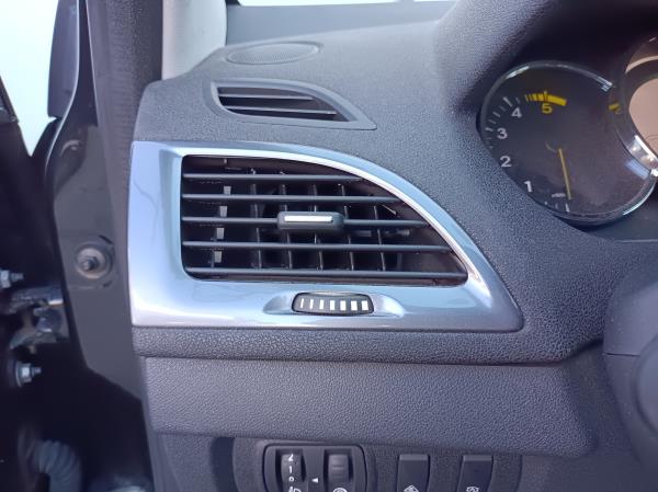 Megane III Coupé  RENAULT Megane III Coupé (DZ0/1_) Imagem-43