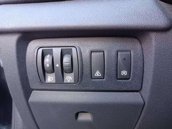 Megane III Coupé  RENAULT Megane III Coupé (DZ0/1_) Imagem-44