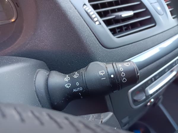 Megane III Coupé  RENAULT Megane III Coupé (DZ0/1_) Imagem-47