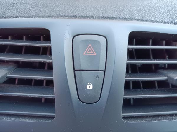 Megane III Coupé  RENAULT Megane III Coupé (DZ0/1_) Imagem-52