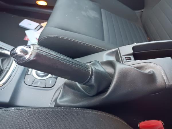 Megane III Coupé  RENAULT Megane III Coupé (DZ0/1_) Imagem-60