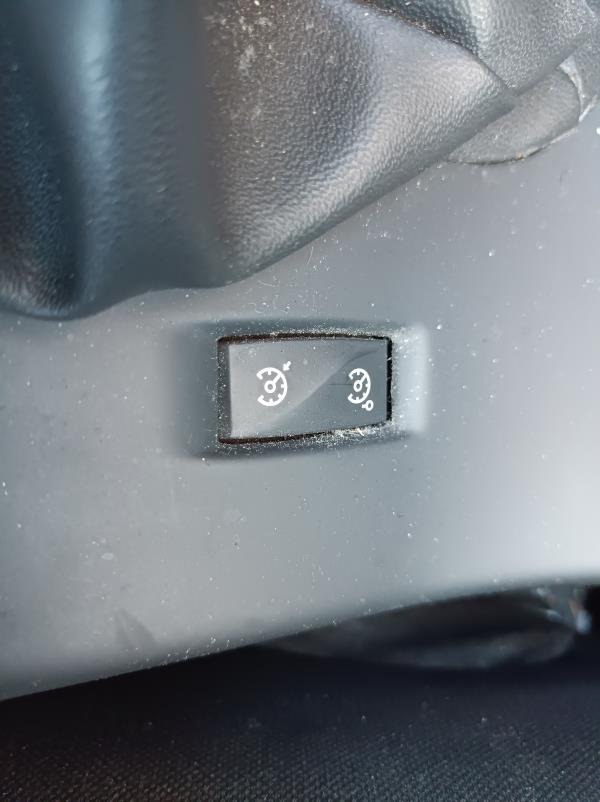 Megane III Coupé  RENAULT Megane III Coupé (DZ0/1_) Imagem-61