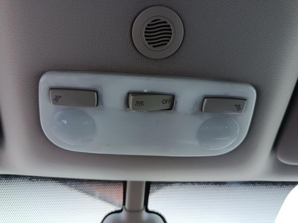 Megane III Coupé  RENAULT Megane III Coupé (DZ0/1_) Imagem-71