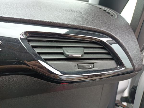 Corsa E OPEL Corsa E Imagem-48