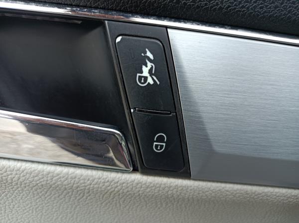 Classe C  MERCEDES-BENZ Classe C (W204) Imagem-66