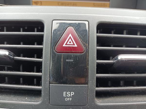 Classe C  MERCEDES-BENZ Classe C (W204) Imagem-91