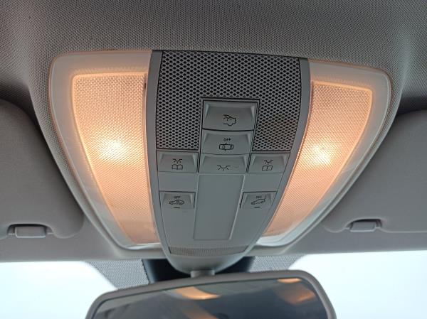 Classe C  MERCEDES-BENZ Classe C (W204) Imagem-108