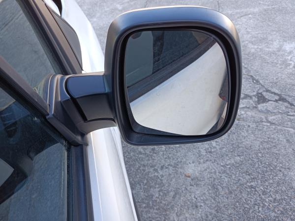 Partner II PEUGEOT Partner II Imagem-16