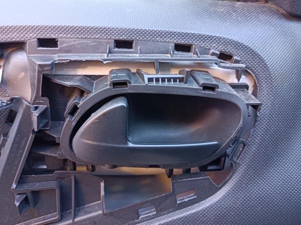 Partner II PEUGEOT Partner II Imagem-40