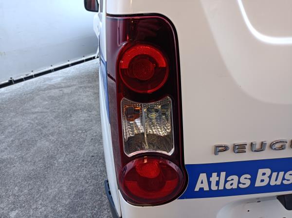 Partner II PEUGEOT Partner II Imagem-41