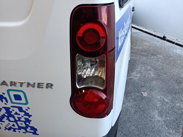 Partner II PEUGEOT Partner II Imagem-47