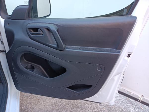 Partner II PEUGEOT Partner II Imagem-56