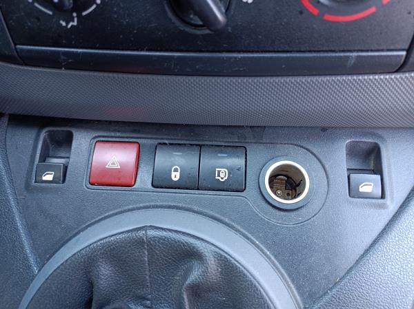 Partner II PEUGEOT Partner II Imagem-62