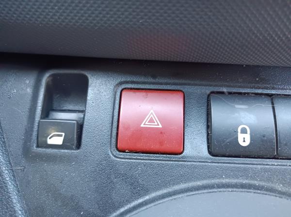 Partner II PEUGEOT Partner II Imagem-66