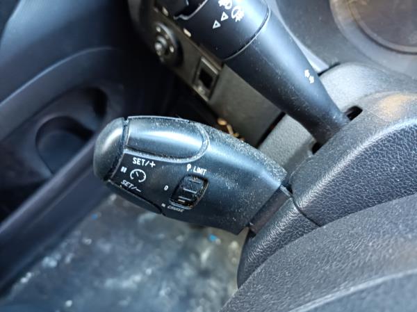 Partner II PEUGEOT Partner II Imagem-77