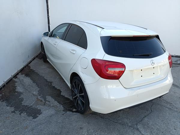 Classe A  MERCEDES-BENZ Classe A (W176) Imagem-6