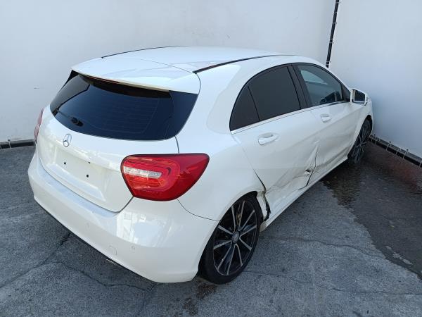 Classe A  MERCEDES-BENZ Classe A (W176) Imagem-10