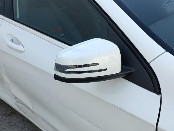 Classe A  MERCEDES-BENZ Classe A (W176) Imagem-17