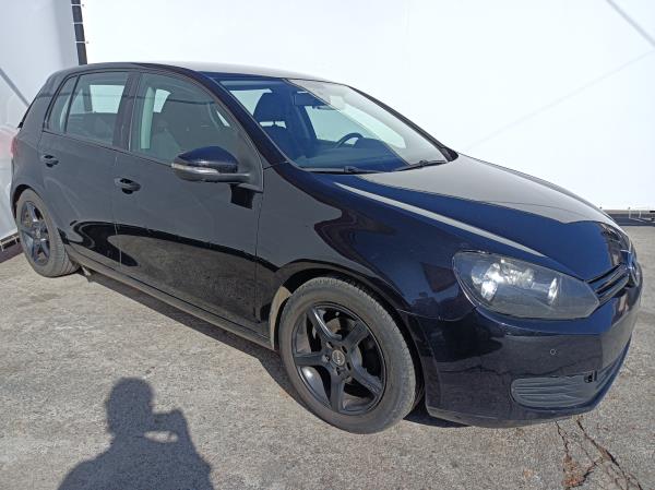 Golf VI  VOLKSWAGEN Golf VI (5K1) Imagem-1