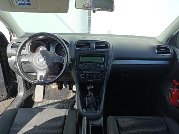 Golf VI  VOLKSWAGEN Golf VI (5K1) Imagem-6