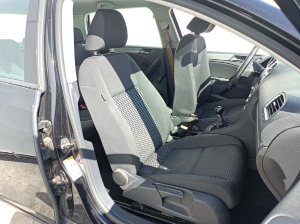 Golf VI  VOLKSWAGEN Golf VI (5K1) Imagem-48