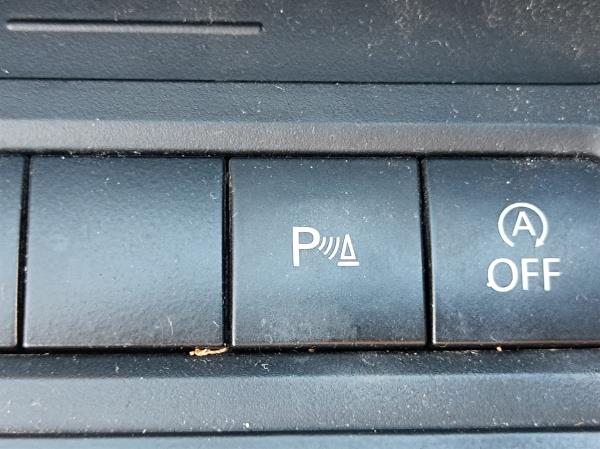 Golf VI  VOLKSWAGEN Golf VI (5K1) Imagem-87