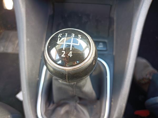 Golf VI  VOLKSWAGEN Golf VI (5K1) Imagem-91