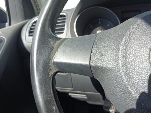 Golf VI  VOLKSWAGEN Golf VI (5K1) Imagem-103