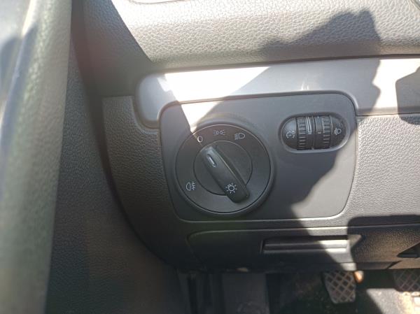 Golf VI  VOLKSWAGEN Golf VI (5K1) Imagem-106