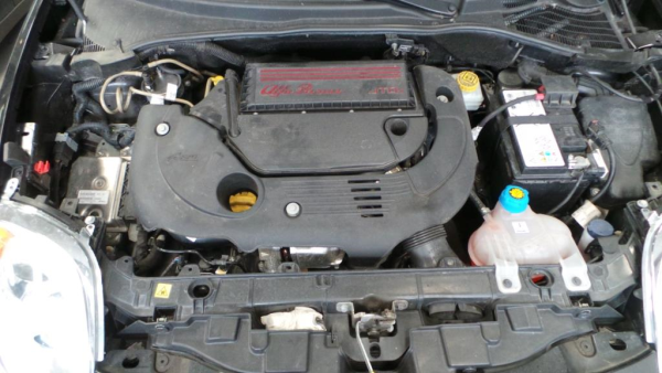 Mito  ALFA ROMEO Mito (955_) Imagem-1