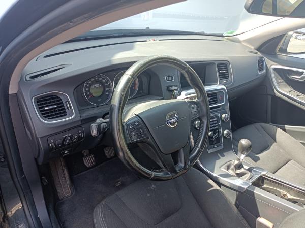 S60 II  VOLVO S60 II (134) Imagem-8