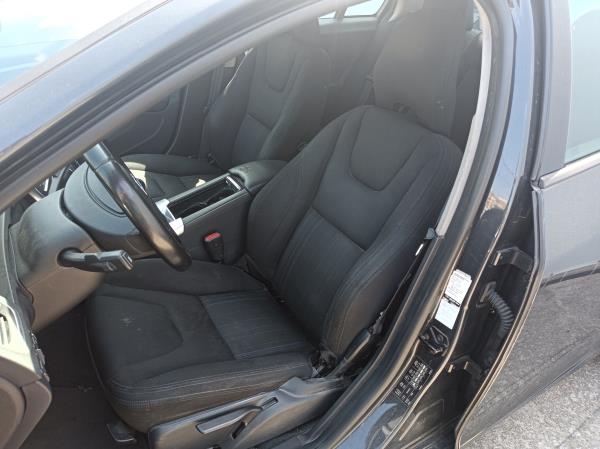 S60 II  VOLVO S60 II (134) Imagem-53