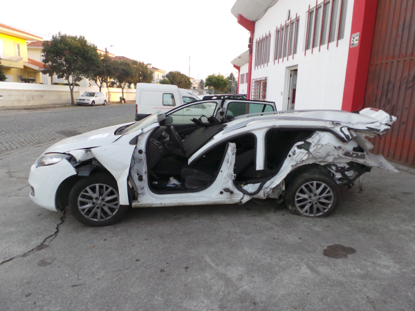 Megane III Grandtour  RENAULT Megane III Grandtour (KZ0/1) Imagem-2