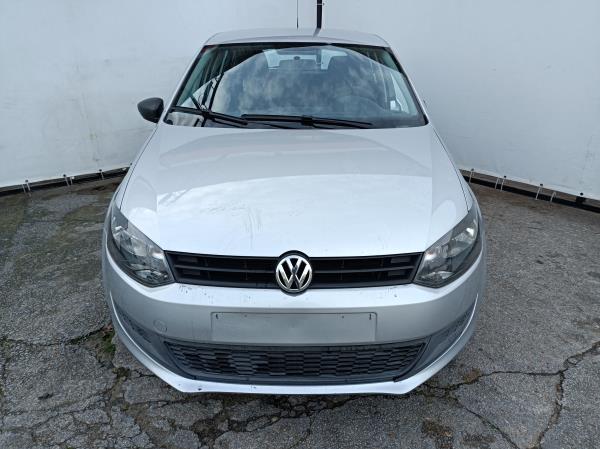 Polo  VOLKSWAGEN Polo (6R, 6C) Imagem-1