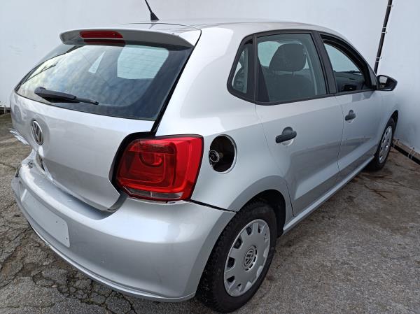 Polo  VOLKSWAGEN Polo (6R, 6C) Imagem-5