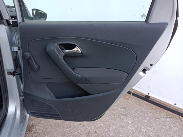 Polo  VOLKSWAGEN Polo (6R, 6C) Imagem-49