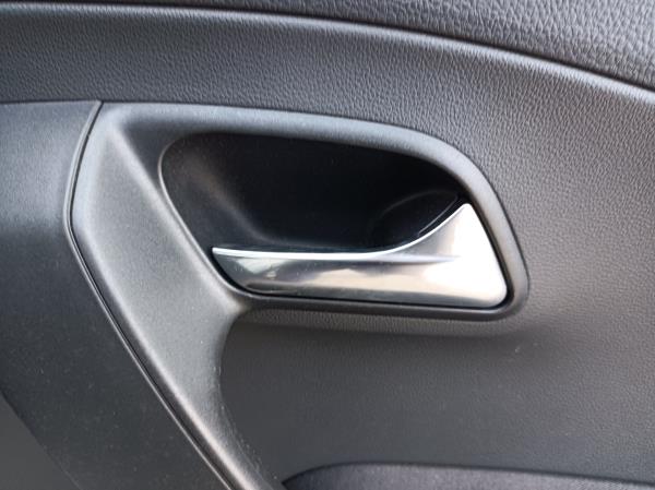 Polo  VOLKSWAGEN Polo (6R, 6C) Imagem-50